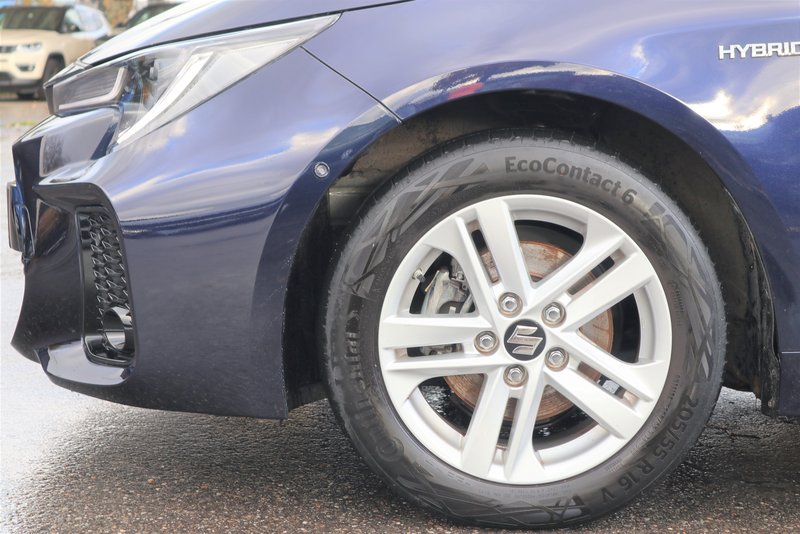 SUZUKI Swace VOLLHYBRID / COMFORT PLUS / 1. HAND ! LED