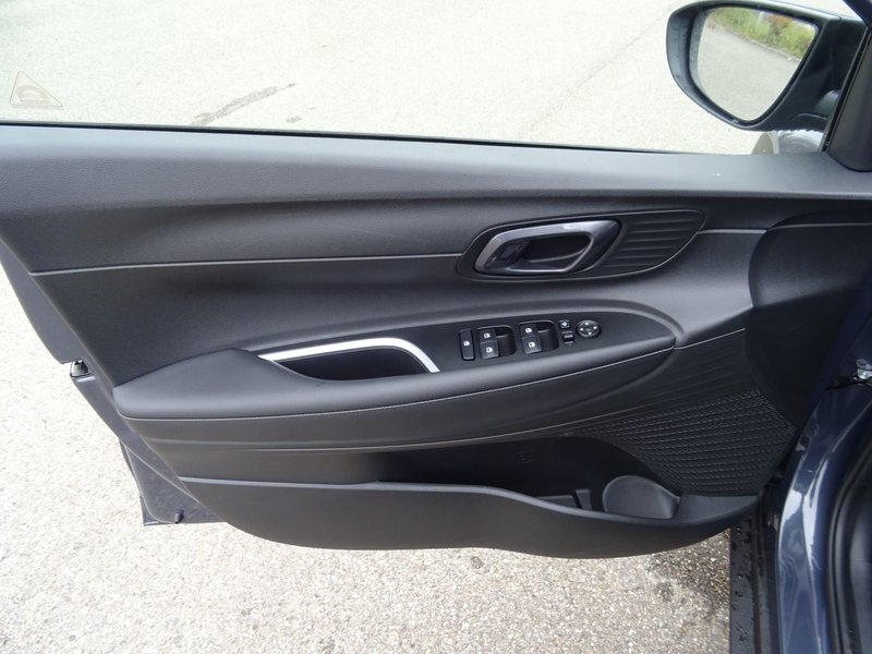 HYUNDAI Bayon 1.0 T-GDI Trend 2WD Klima Navi/LED/eFH.