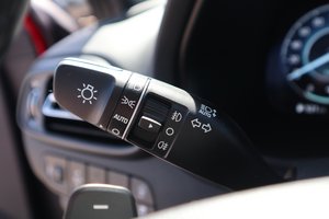 HYUNDAI i30 1.5 T-GDI Advantage Mild-Hybrid LED/Kamera