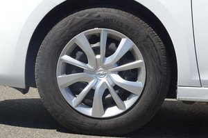 OPEL Corsa F 1.2 Edition Klima/BC/Tempomat/DAB eFH.
