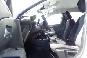 OPEL Corsa F 1.2 Edition Klima/BC/Tempomat/DAB eFH.
