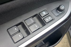 SUZUKI Vitara Hybrid Allgrip/LED/NAVI/Kamera/Sitzh./MET