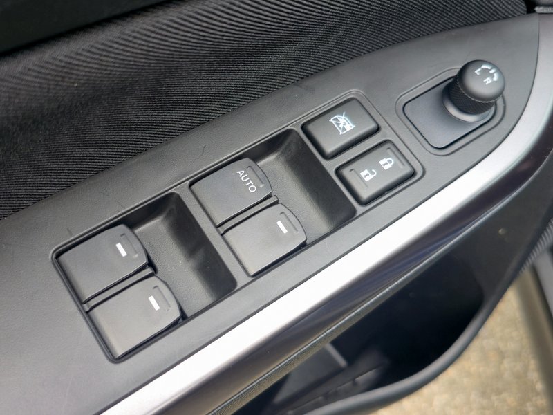 SUZUKI Vitara Hybrid Allgrip/LED/NAVI/Kamera/Sitzh./MET