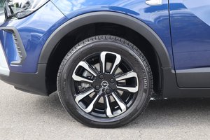 OPEL Crossland 1.2 Turbo Elegance Autom./Kamera/PDC