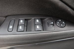 OPEL Crossland 1.2 Turbo Elegance Autom./Kamera/PDC