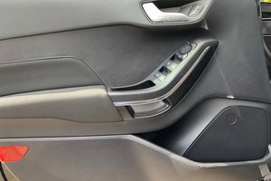 FORD Fiesta ST-Line/sehr wenig km & Prima Ausstattung