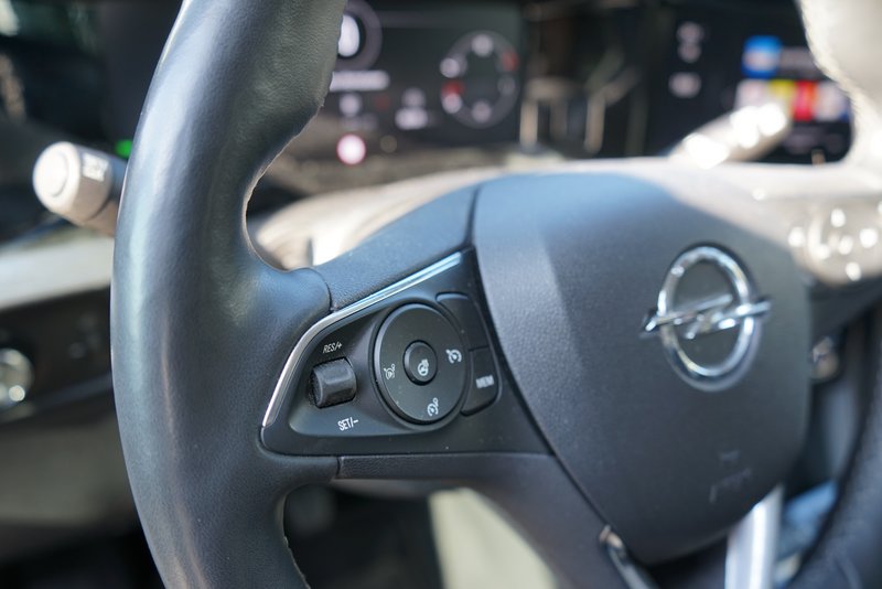 OPEL Mokka BUSINESS ELEGANCE / NAVI / TOP AUSSTATTUNG