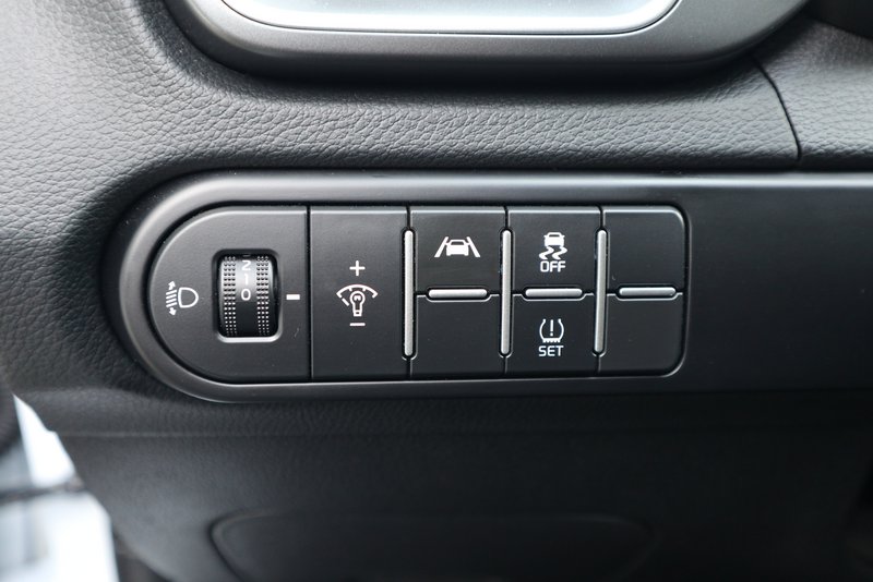 KIA Ceed / WENIG KM ! / STARKER MOTOR / TOP-AUSST. !