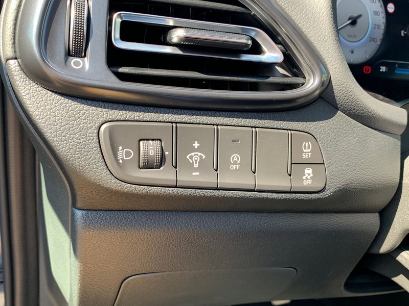 HYUNDAI i30 1.0 T-GDI N-Line Navi/Klima/Kamera/LED/LM