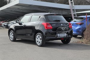 SUZUKI Swift CLUB HYBRID / 1 Hand / sparsam / wenig km