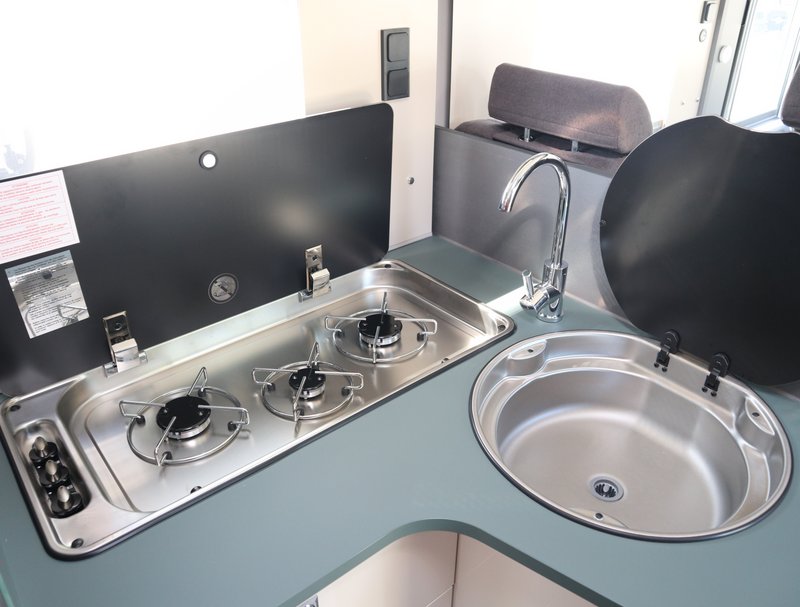 LAIKA Kosmo H1319 /PREIS KRACHER /TV-SAT-NAVI-MARKISE