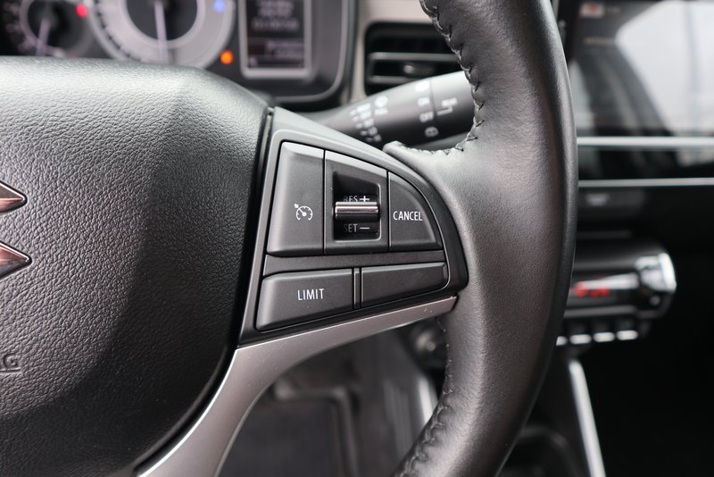 SUZUKI Ignis ELEGANCE Plus Hybrid/ ALLRAD 4x4/ NAVI /