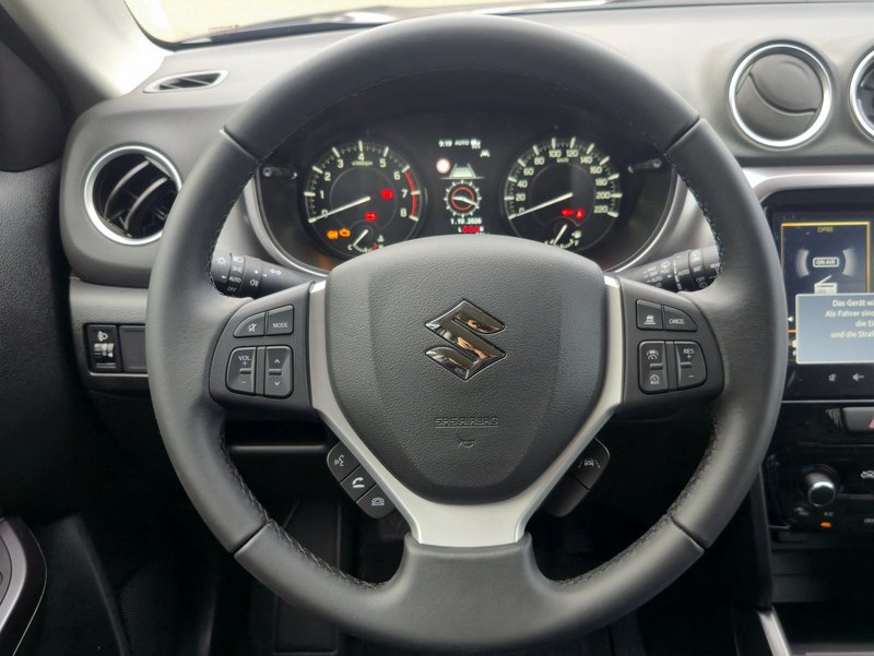 SUZUKI Vitara Hybrid Allgrip/LED/NAVI/Kamera/Sitzh./MET