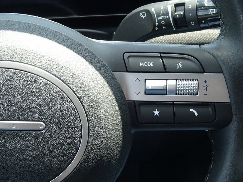 HYUNDAI Tucson Select 2WD Rückfahrkamera, Navigation