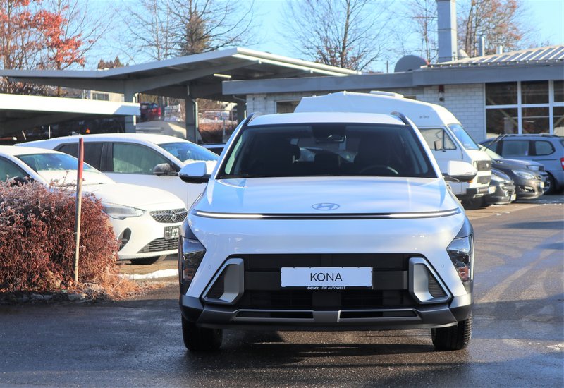 HYUNDAI KONA TREND/VOLLHYBRID/NEUPREIS  37.240,-/Extras