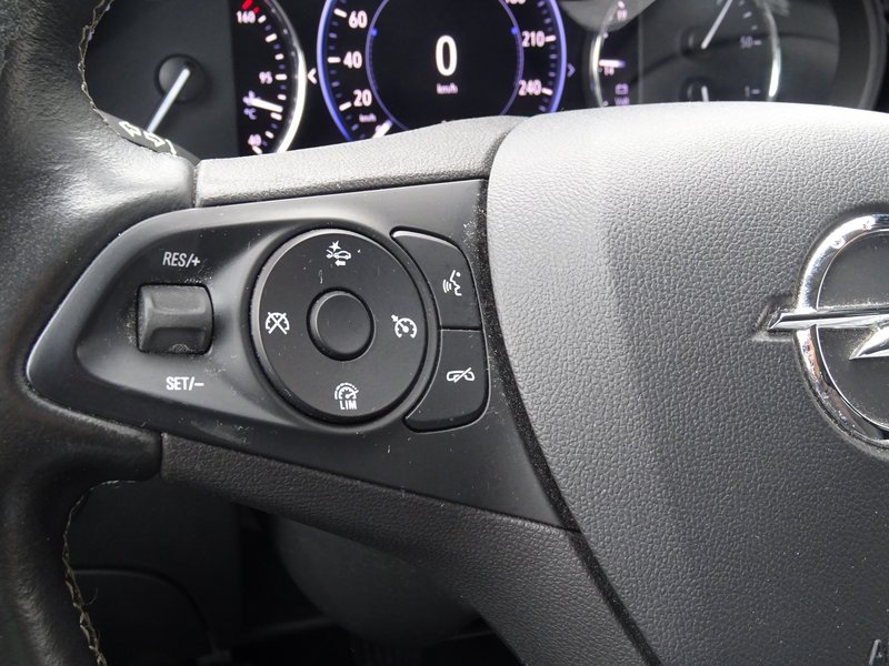 OPEL Astra ELEGANCE Plus/NAVI/ALU/KLIMA/MET/TEMPOMAT