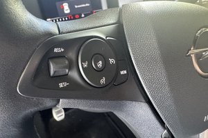OPEL Corsa F GS LINE TOP / RÜ-KAM/SITZ+LENKRADHEIZ.
