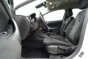 OPEL Astra K SONDERMODELL 2020 mit EXTRAS / Klima/BC