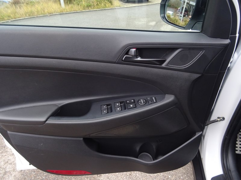 HYUNDAI Tucson 1.6 N-Line 4WD Navi/Autom./Klima/LED/AHK
