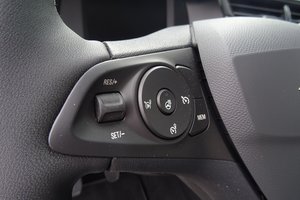 OPEL Corsa Edition Klima/LED/SH/Allwetterreifen BC