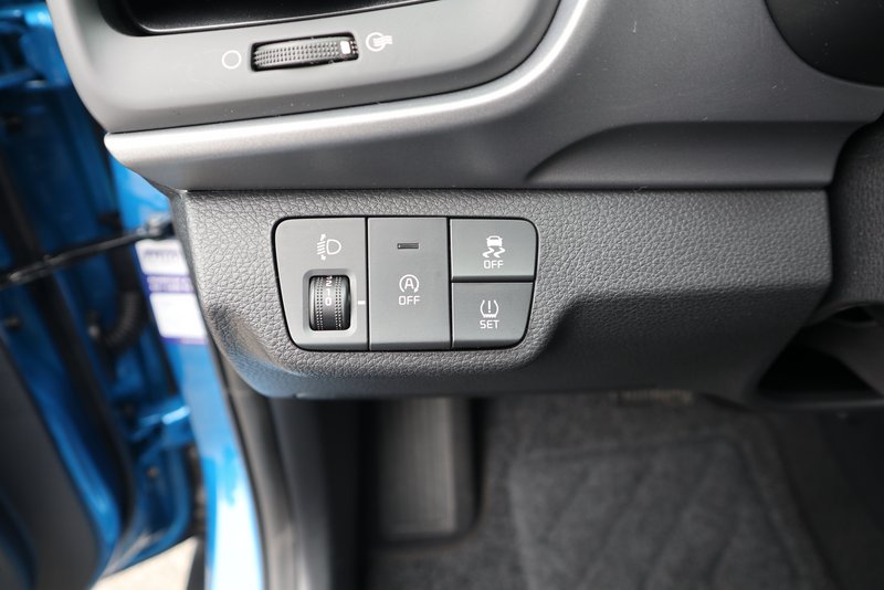 KIA Stonic TOP DEAL / NAVI / Sitzheiz. / ALU / uvm.