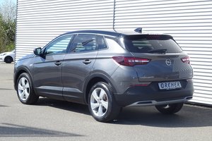 OPEL Grandland X1.2 Turbo INNOVATION Navi/PDC/Kamera