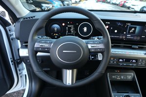 HYUNDAI KONA TREND/VOLLHYBRID/NEUPREIS  37.240,-/Extras