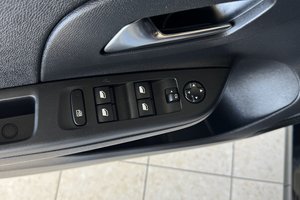OPEL Corsa F GS LINE TOP / RÜ-KAM/SITZ+LENKRADHEIZ.