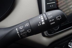 NISSAN Micra N-Way / NAVI /Rü-KAMERA/PDC/Sitzheiz./ALU
