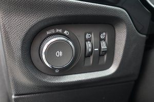 OPEL Corsa WENIG KM!/KLIMA/SITZHEIZ/UVM. Edition