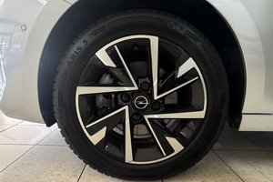 OPEL Corsa GS FACELIFT ! / TOP OPTIK /Inspektion neu
