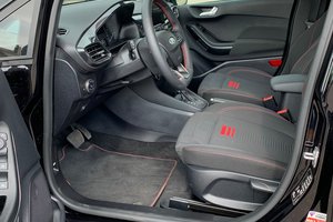 FORD Fiesta ST-Line/sehr wenig km & Prima Ausstattung