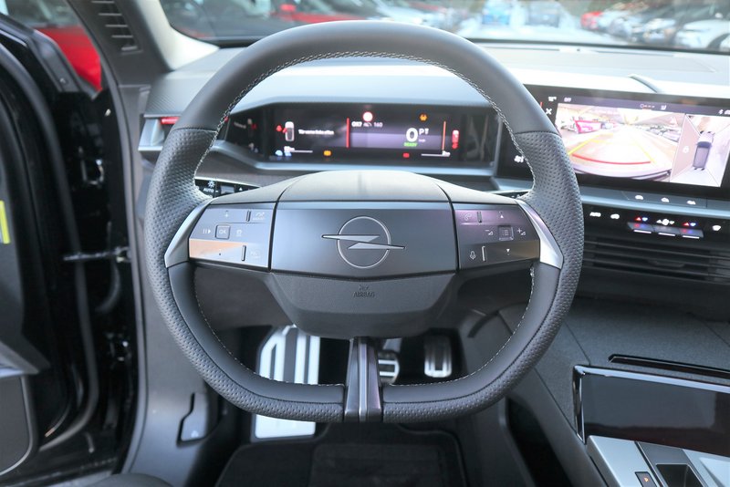 OPEL Grandland Elektro ULTIMATE ALLRAD VOLLAUSST LED