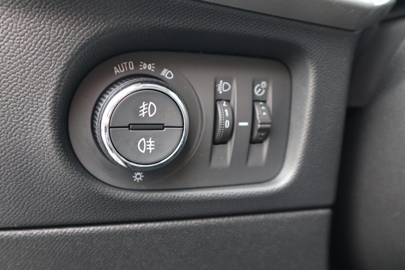 OPEL Mokka BLACK BEAUTY/ ELEGANCE / NAVI / SITZHEIZ.