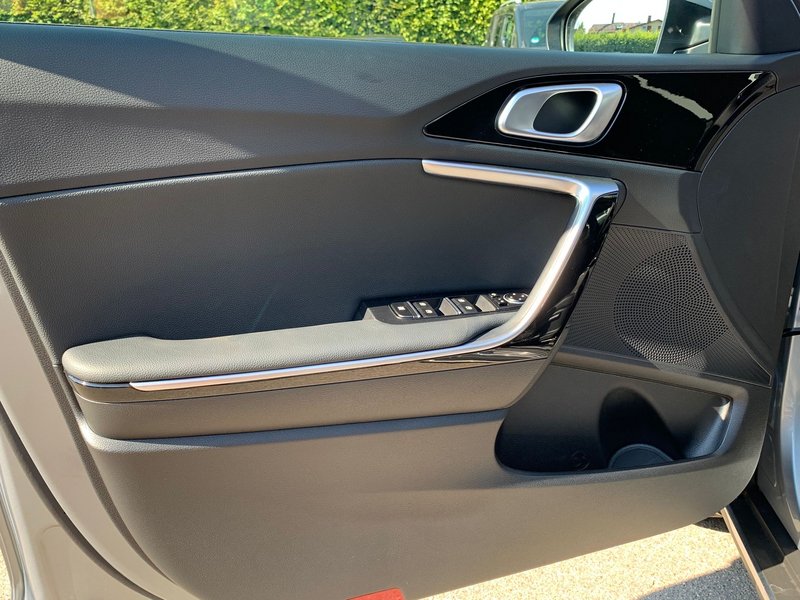 KIA Xceed 1.5 T-GDI EXCLUSIVE 7DCT Navi/DAB/LM