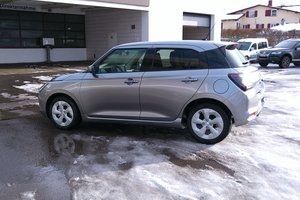 SUZUKI Swift COMFORT TOP-DEAL/NAVI/ACC/Rü-KAM/MET/uvm.
