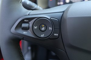 OPEL Corsa Edition Klima/LED/SH/LMR Sitzhzg./BC/eFH.