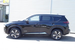 NISSAN Tekna + e-POWER e-4ORCE 213PS Kamera