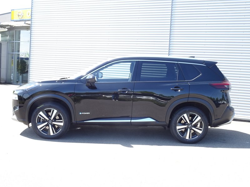 NISSAN Tekna + e-POWER e-4ORCE 213PS Kamera