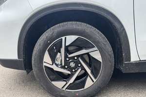 SUZUKI Vitara Comfort Plus+/ALLRAD/PANO-DACH/NAVI/129PS
