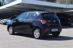 HYUNDAI i10 TREND PLUS / KLIMA/SITZHEIZ/PDC / BC / MET.