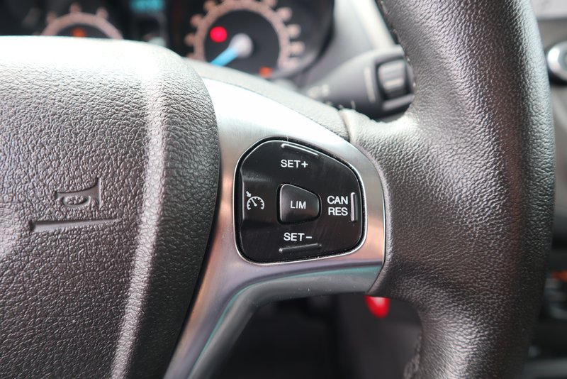 FORD Tourneo Courier 1.0 EcoBoost Trend PDC/Klima BC