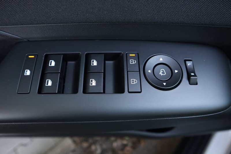 HYUNDAI Kona Elektro N-Line 65kWh Klima/LED/Park-Assist.