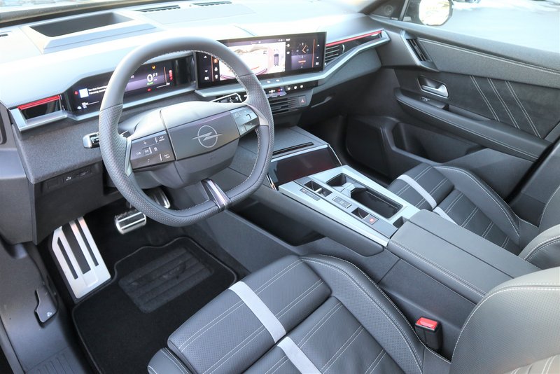 OPEL Grandland Elektro ULTIMATE ALLRAD VOLLAUSST LED