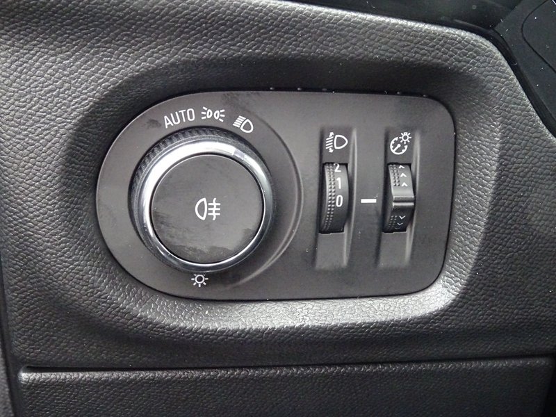 OPEL Corsa Edition Winter-/Komfort Paket Autom./Klima