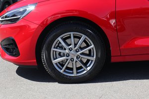 HYUNDAI i30 1.5 T-GDI Advantage Mild-Hybrid LED/Kamera