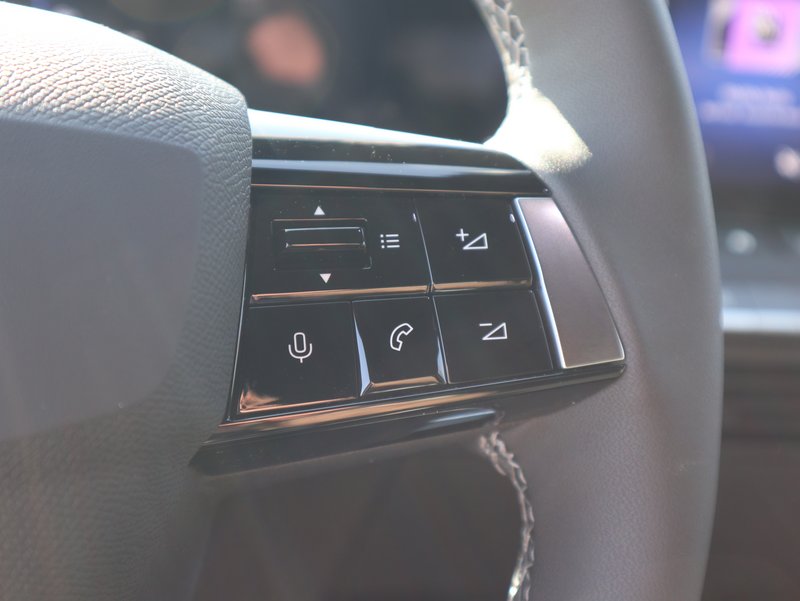 OPEL Astra Edition Navi/Lenkrad-u.Sitzhzg Keyless Go