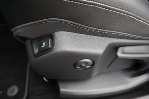 OPEL Grandland GS LINE TOP ! / AHK/NAVI/ALCANATARA !!