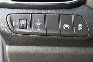 HYUNDAI i30 TREND PLUS / SITZHEIZ/MET/TEMPOMAT/KLIMA...