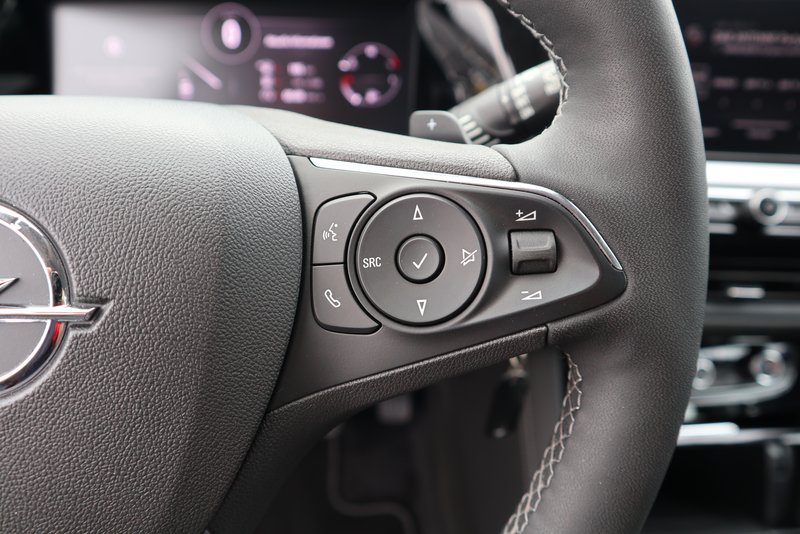 OPEL Grandland GS LINE TOP ! / AHK/NAVI/ALCANATARA !!